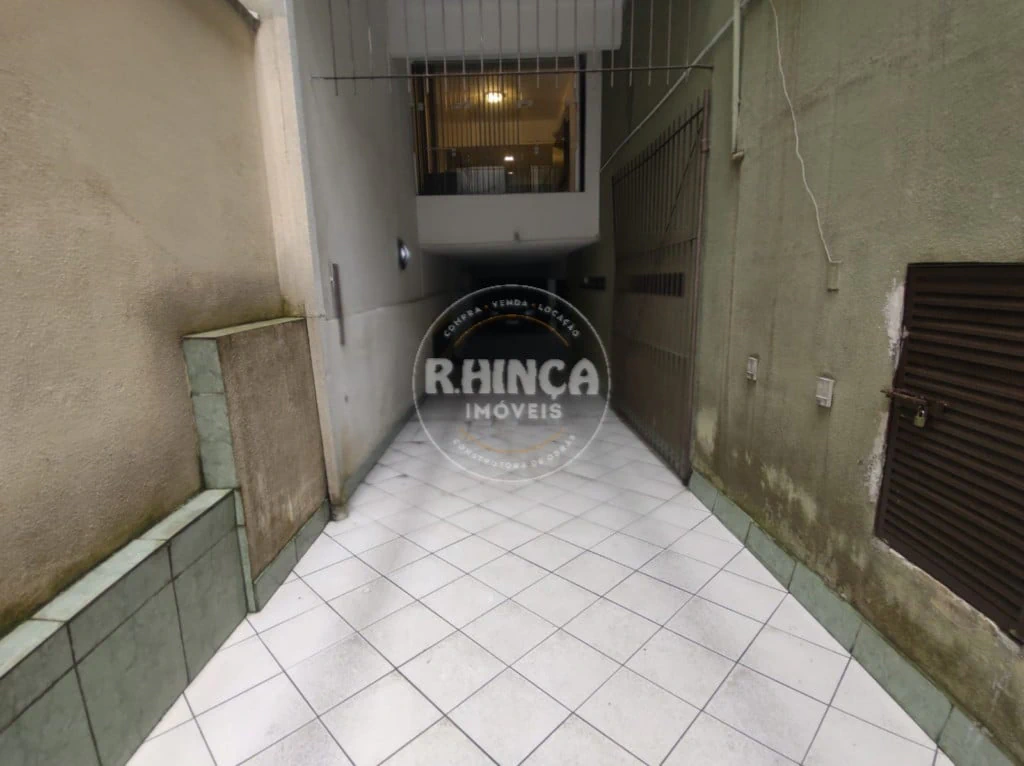 Apartamento com piso de madeira ou laminado, Centro — photo 17