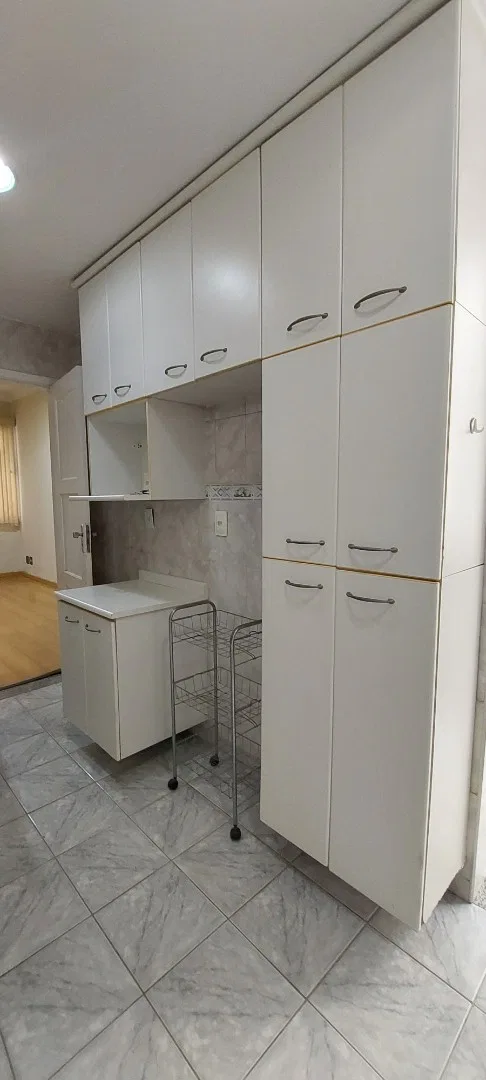 Apartment, 72 m², with wood or laminate floors — photo 5