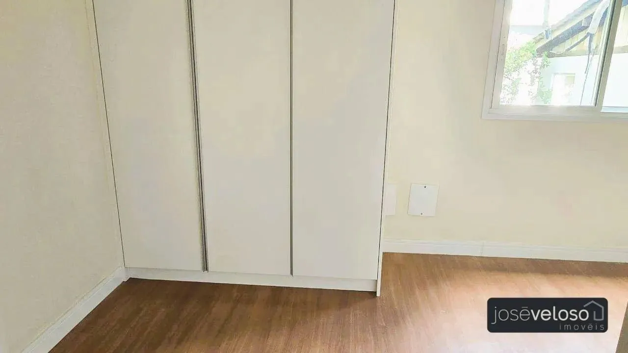 Sobrado de 245 m² com 3 suítes e cozinha integrada — photo 10