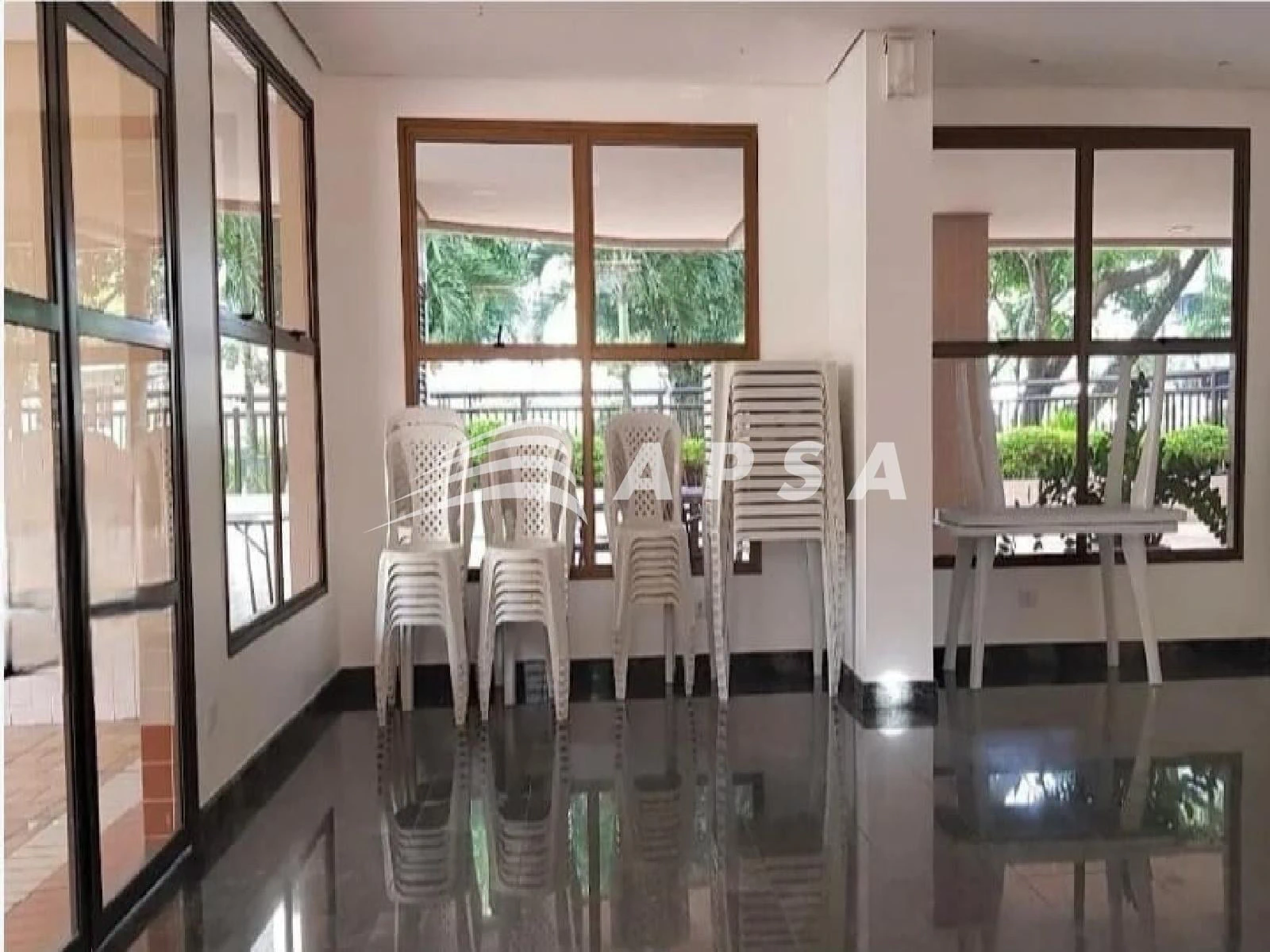 Apartamento de 1 quarto em condomínio com piscina — photo 14