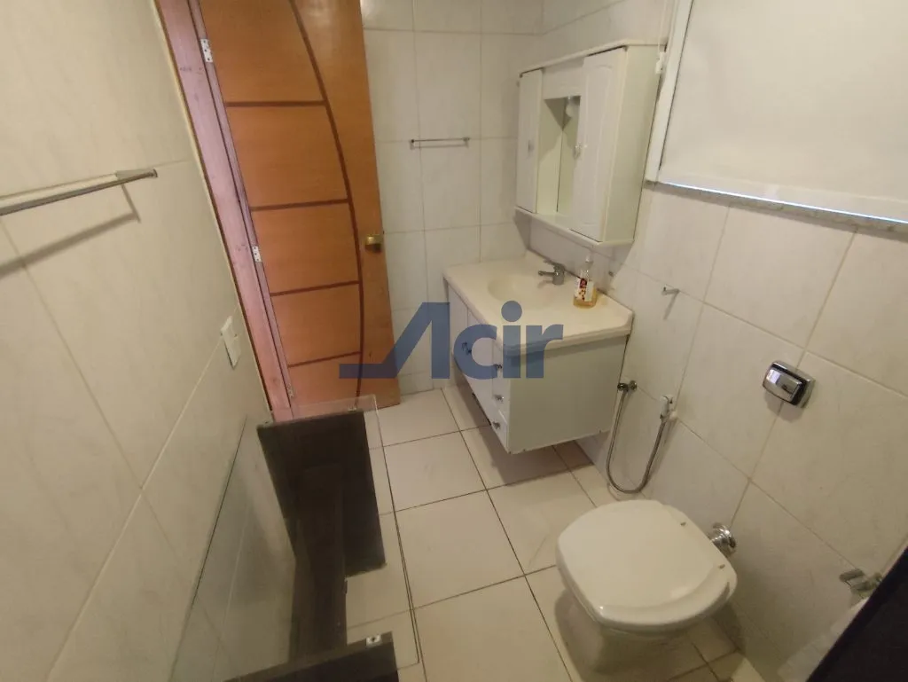 3-bedroom apartment, 1 with its own bathroom, 122 m² — photo 31