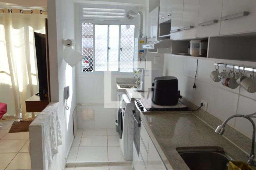 2-bedroom apartment with balcony and open-plan kitchen — photo 16
