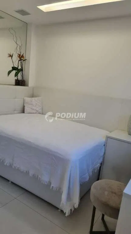 Cobertura duplex mobiliada com terraço e 360 m² — photo 21