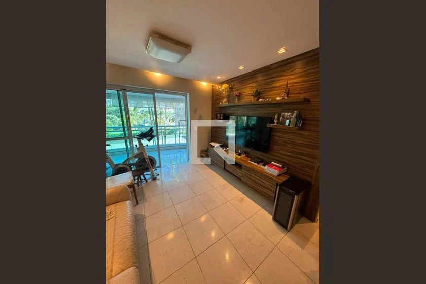 112 m² furnished apartment with 2 en-suite bedrooms
