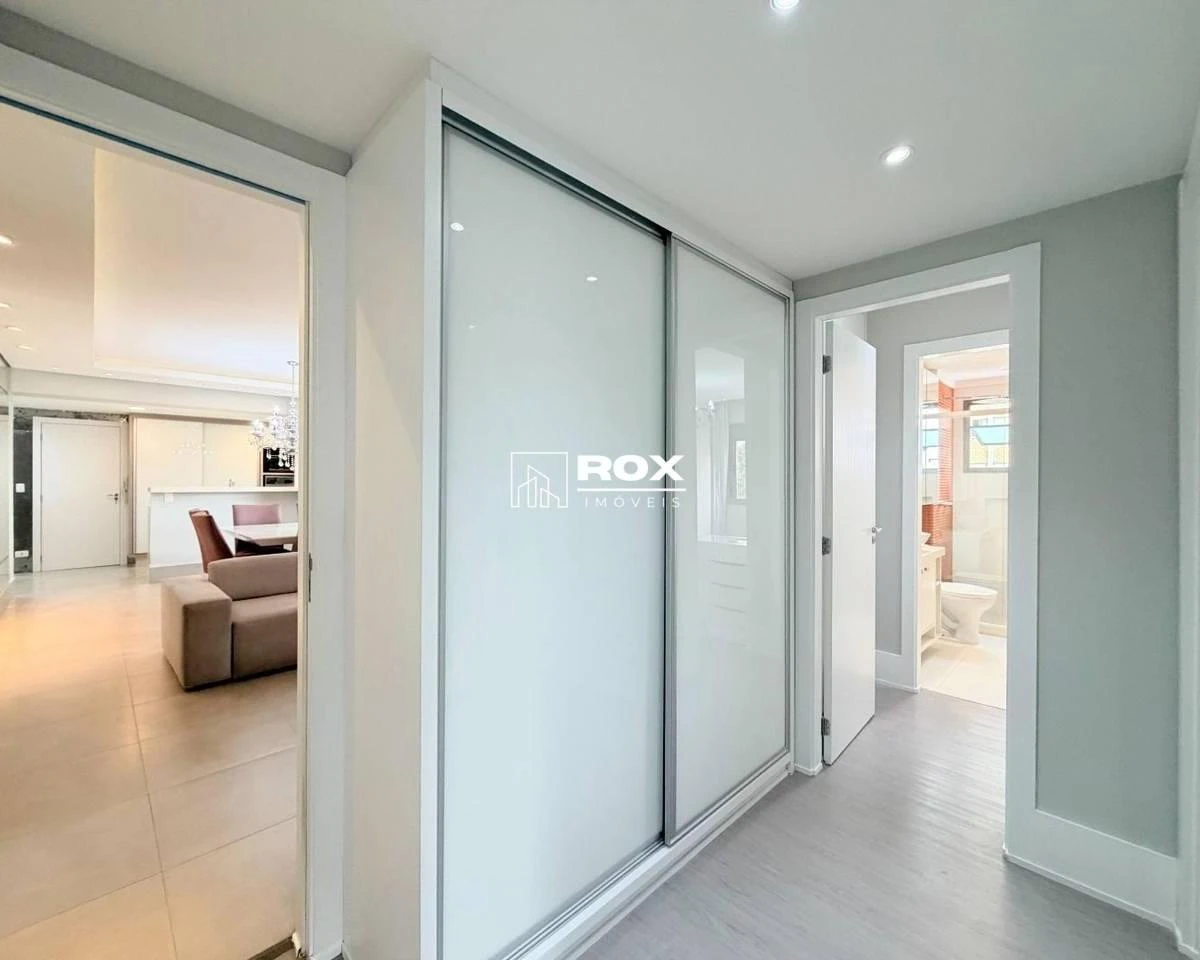 Мебльована квартира з 3 спальнями-сюїтами на 167 м² — photo 42