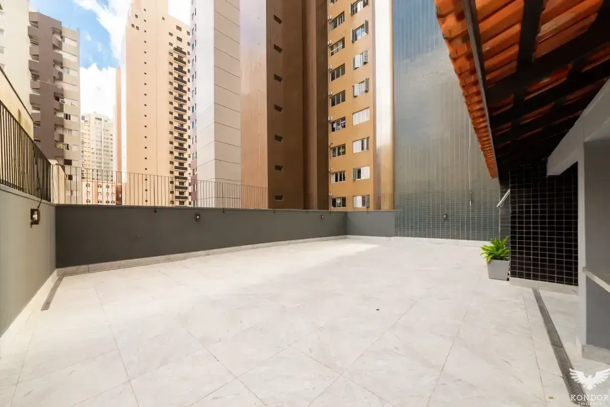 160 m² apartment with 3 bedrooms and 1 en-suite — photo 51