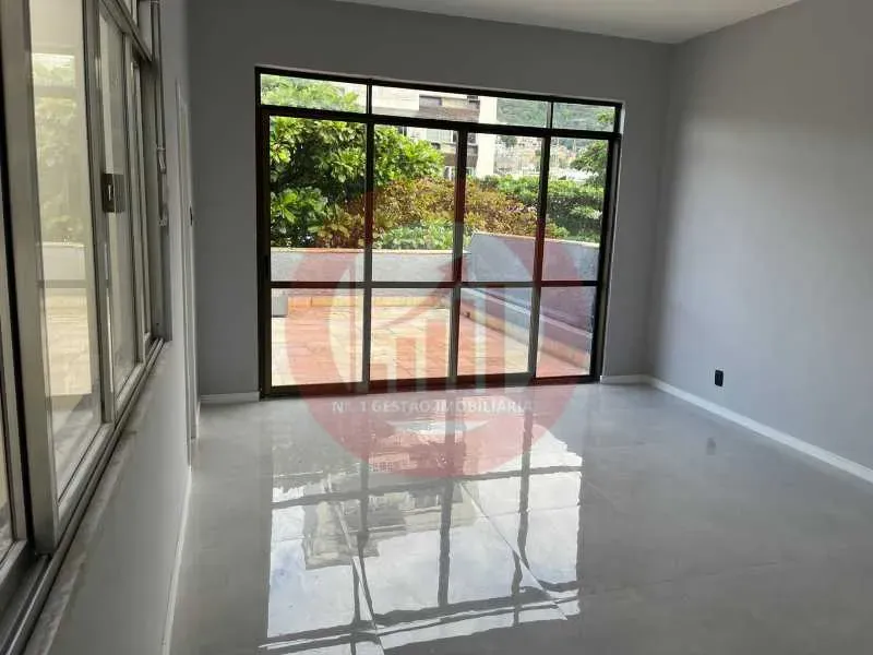 Apartamento no 5º andar com vista para as montanhas — photo 2