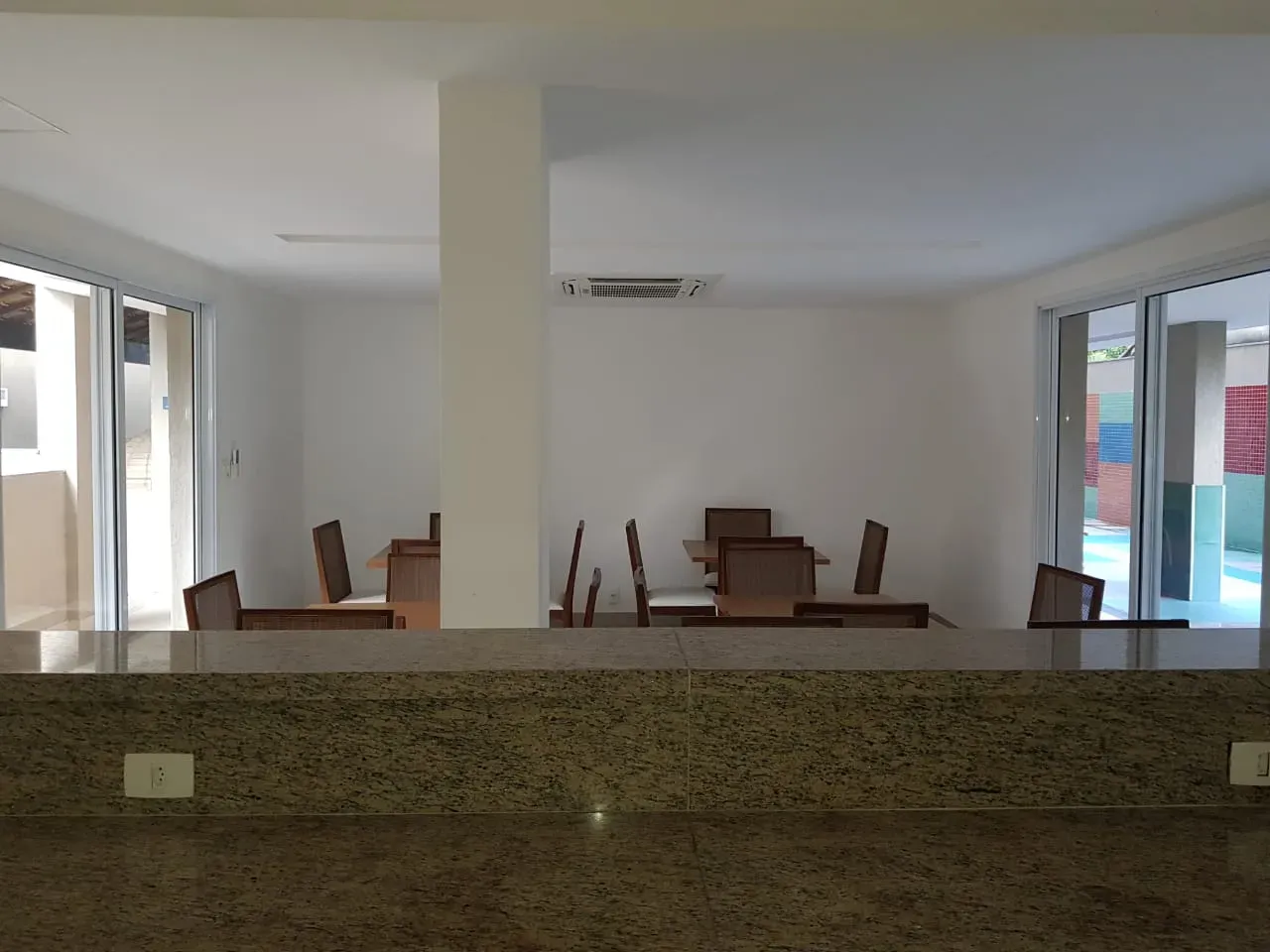 Балкон с грилем и 2 спальни: квартира 91 м² — photo 35