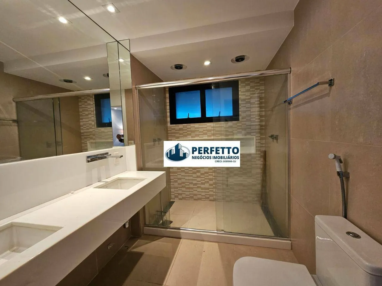 Apartment with 4 bedrooms, 4 bathrooms and 2 parking spaces — photo 8