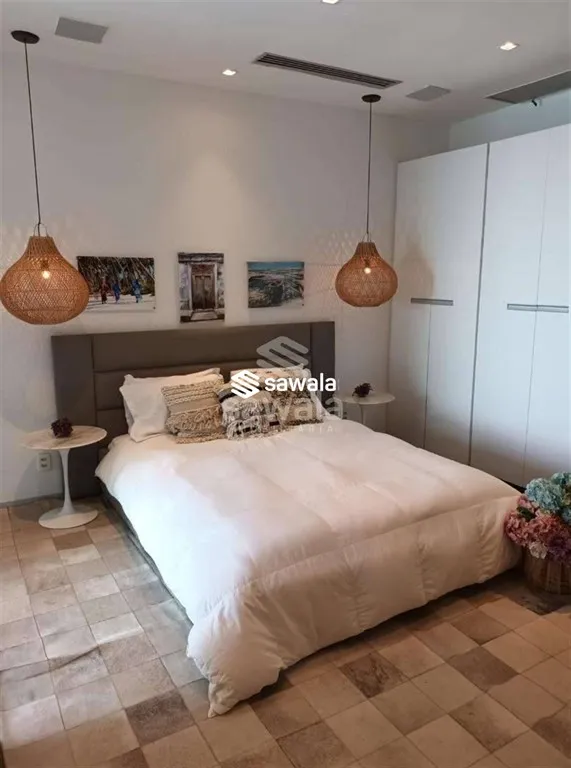 Furnished house with 5 bedrooms and open-plan kitchen — photo 32