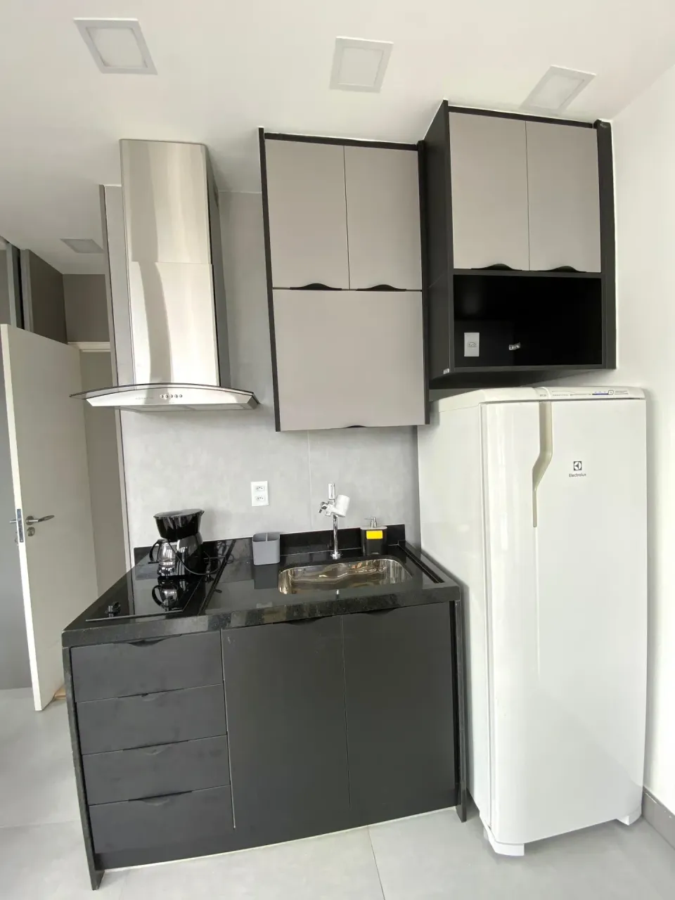 Furnished duplex penthouse with 2 bedrooms and 2 baths — photo 2
