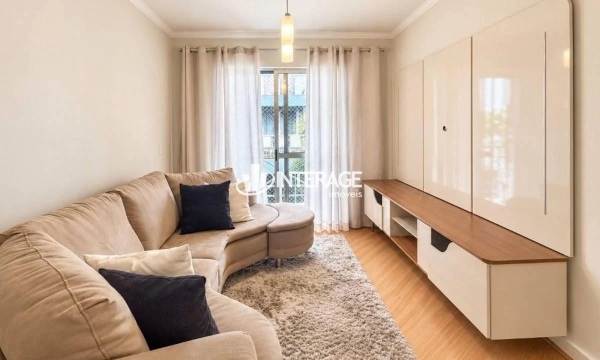 Furnished apartment, 94 m², with wood or laminate floors