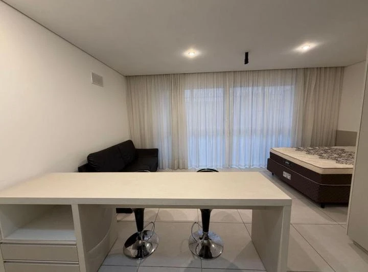 Apartamento de 1 quarto com cozinha integrada e 28 m² — photo 3