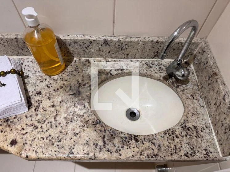 Furnished apartment, 132 m², with a glass-enclosed balcony — photo 44