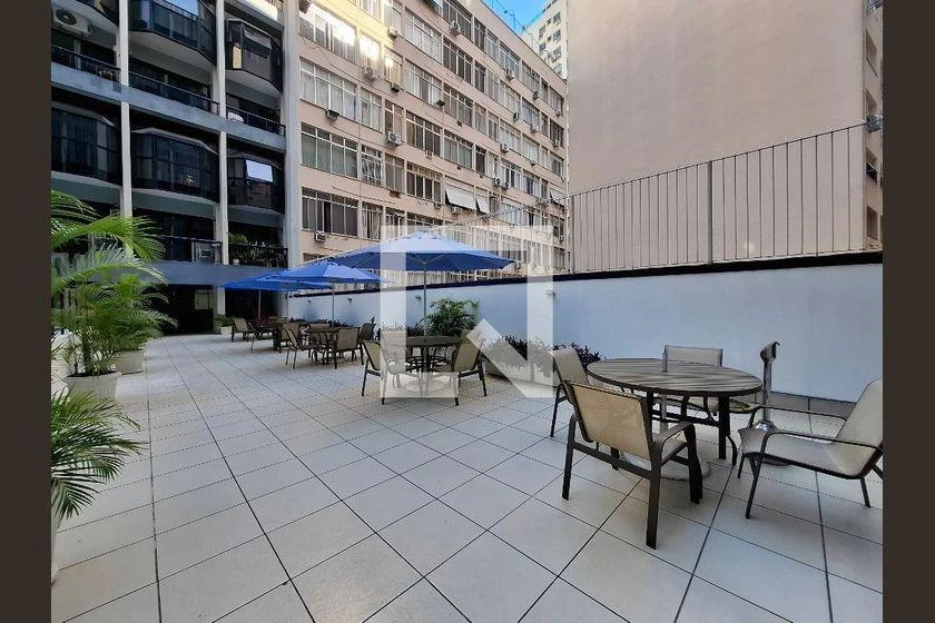 110 m² apartment with built-in wardrobes and a balcony — photo 43