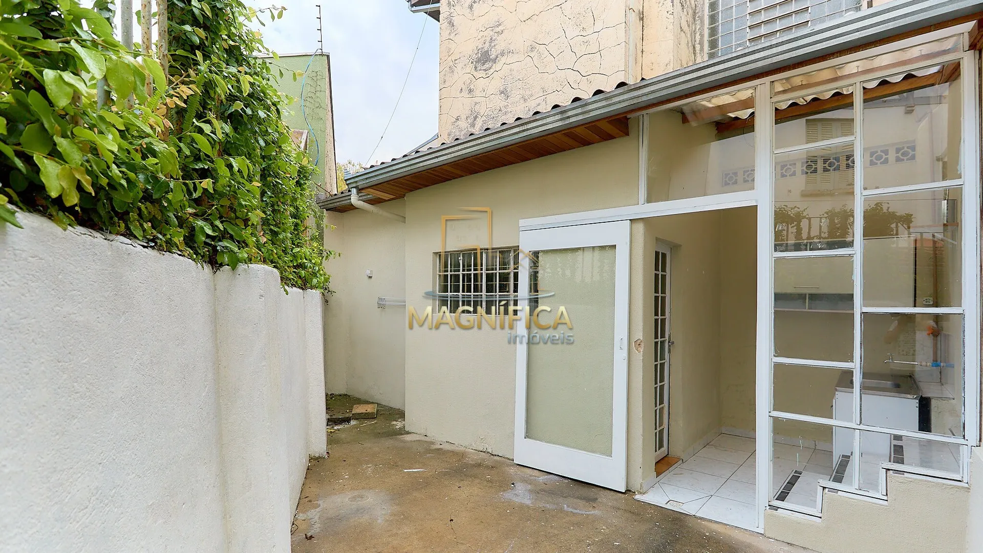 Casa com 6 quartos e 3 banheiros, 307 m² e 2 vagas — photo 26