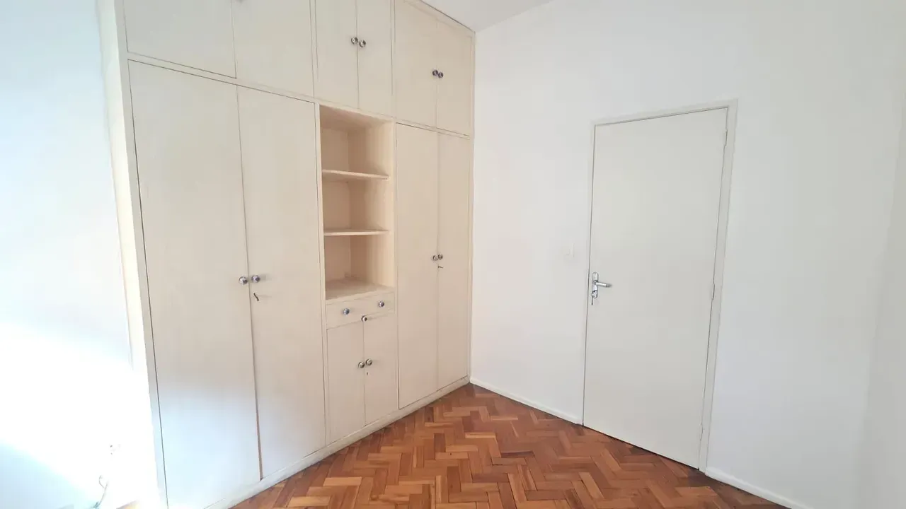 66 m² apartment with 2 bedrooms, 2 baths — photo 8