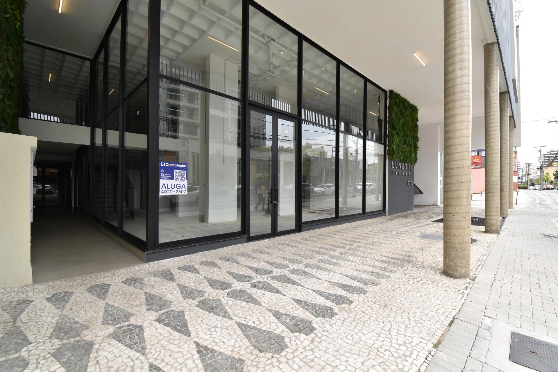 Studio in a building with a gym — photo 24