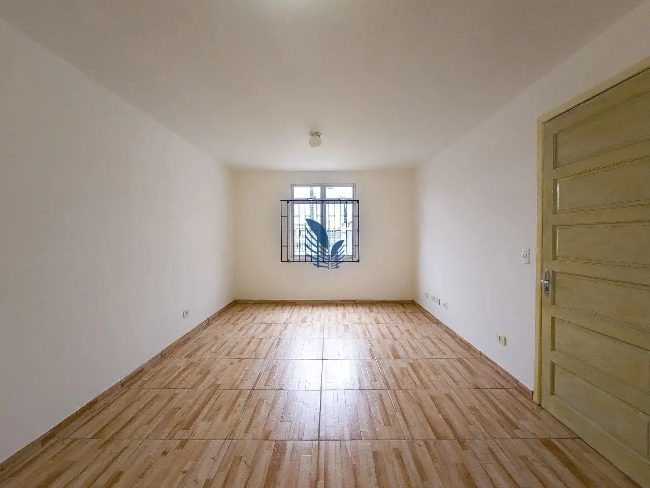 1-bedroom house with a private garden — photo 14
