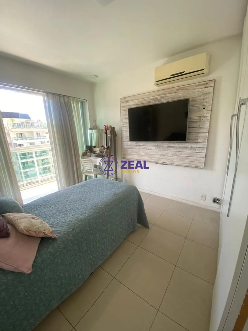 Furnished duplex penthouse with 3 bedrooms and 4 bathrooms — photo 9