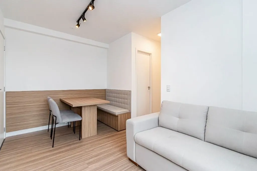 Мебльована квартира 60 м² з 2 спальнями та сюїтом — photo 8