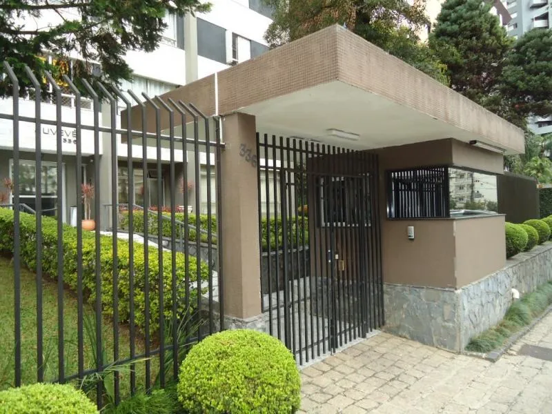 3-bedroom, 108 m² apartment in Curitiba