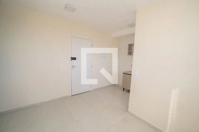 2-bedroom apartment in a building with a gym — photo 11