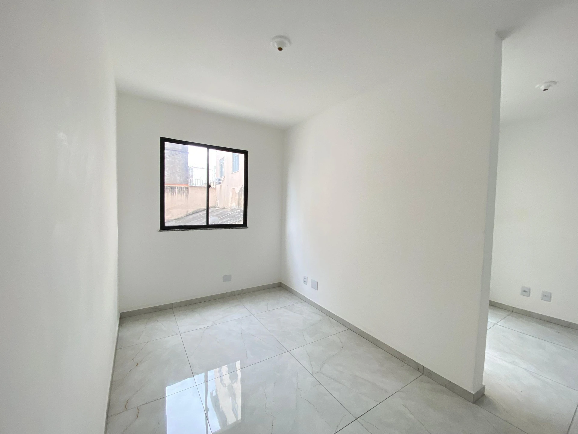 Rental apartment with 2 bedrooms and 4 parking spaces — photo 5