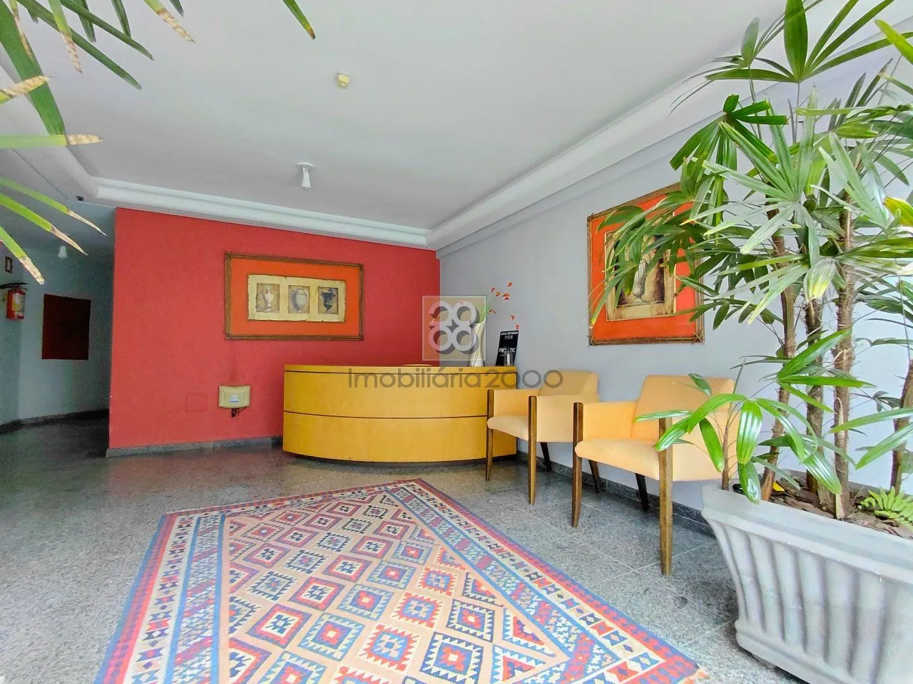 2-bedroom apartment with a suite and 2 bathrooms — photo 3