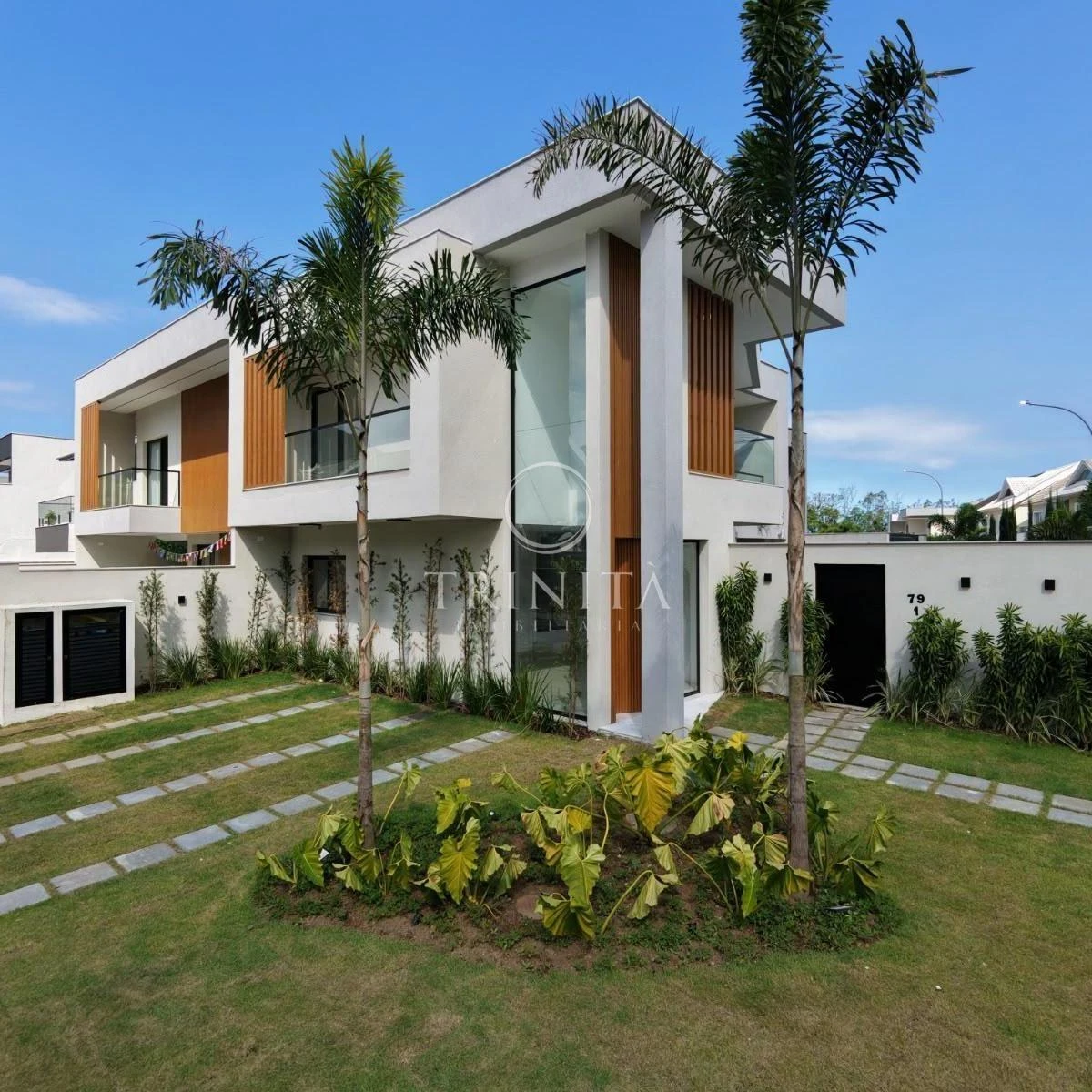 House, 210 m², with a grill on the balcony — photo 5