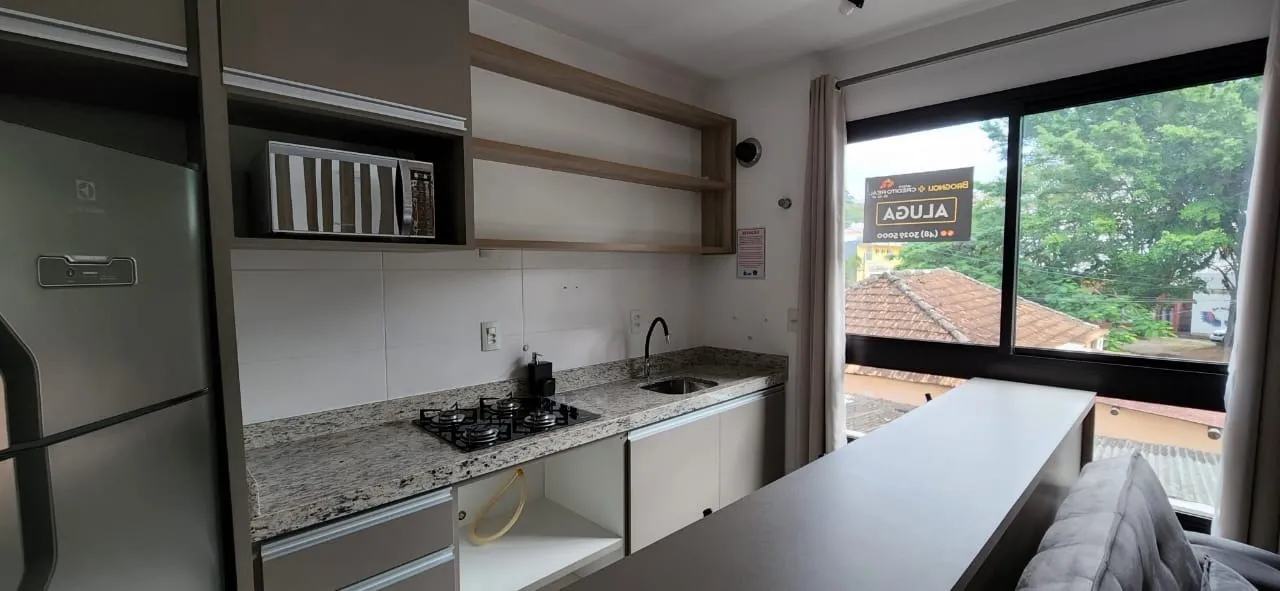 Estudio amueblado con cocina americana y aire acondicionado — photo 9