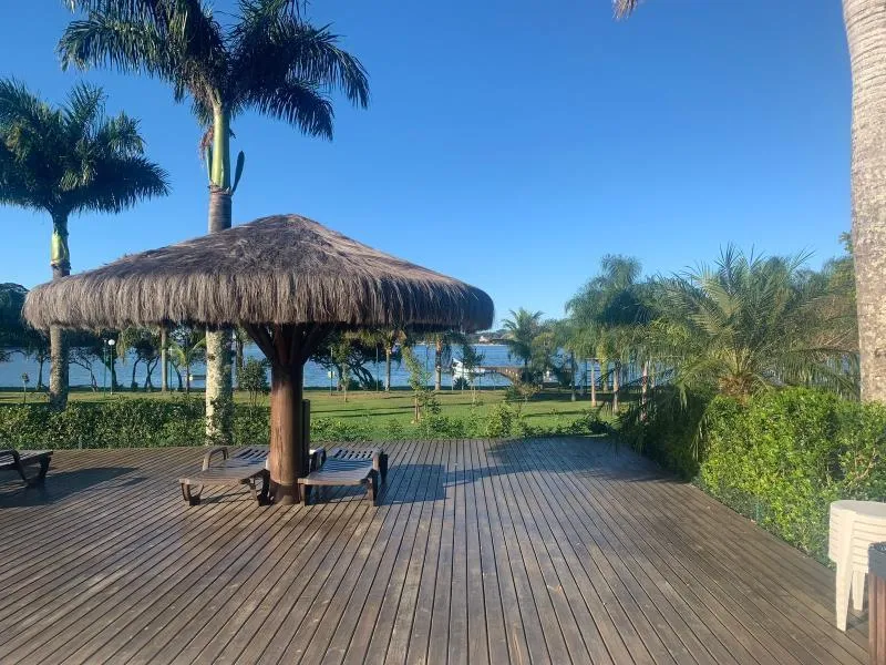 2-bedroom apartment with a water view — photo 35