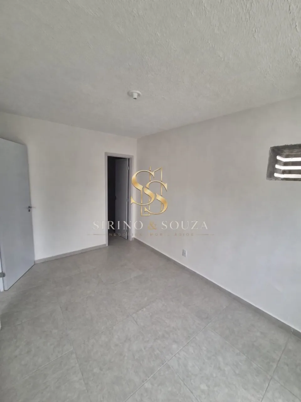 Unfurnished apartment with 2 bedrooms and 2 bathrooms — photo 4