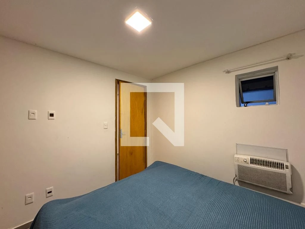 Apartamento mobiliado com 2 quartos e varanda — photo 24