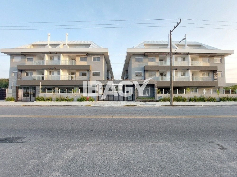 2-bedroom apartment with 2 bathrooms and parking — photo 8