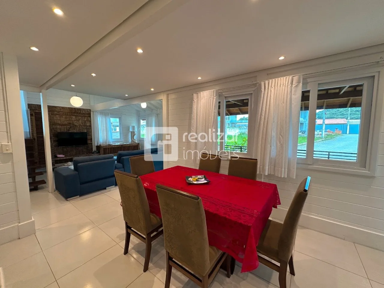 Casa amueblada, 240 m², con chimenea — photo 20