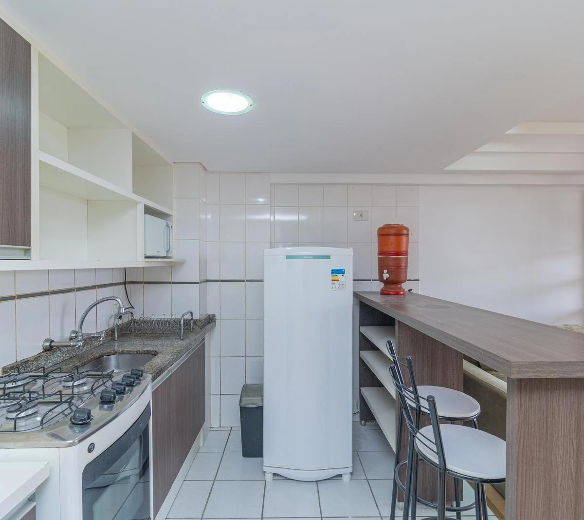 One-bedroom apartment with a home office in Curitiba — photo 13