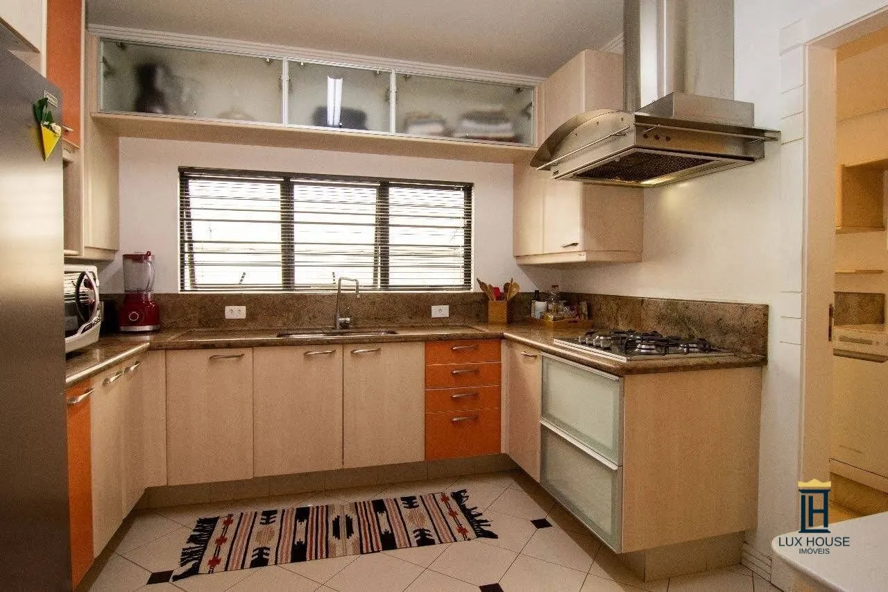 Casa amueblada con 5 suites y 450 m² para locación anual — photo 17