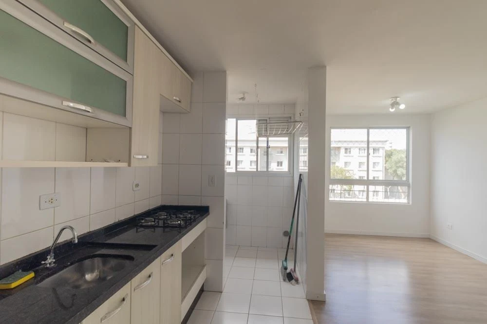 2-bedroom apartment with a home office — photo 39