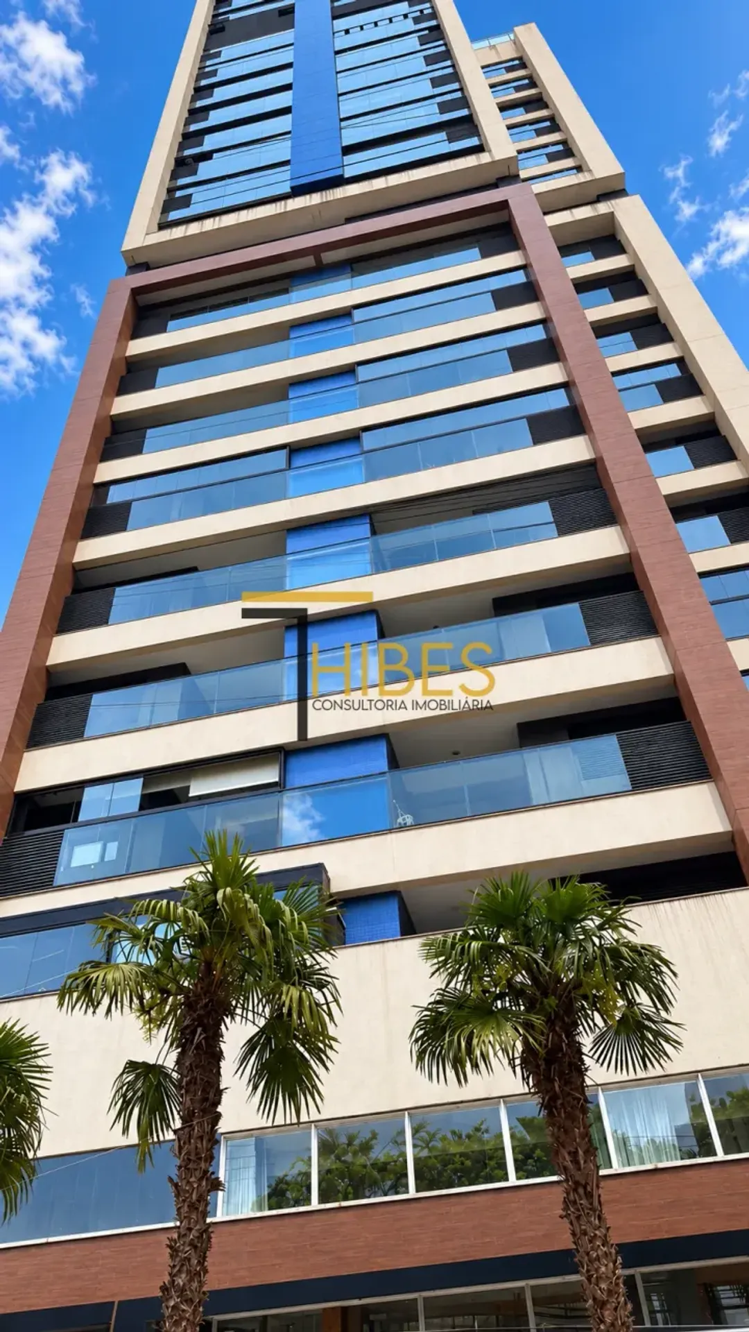 Furnished 1-bedroom apartment with parking and balcony — photo 34