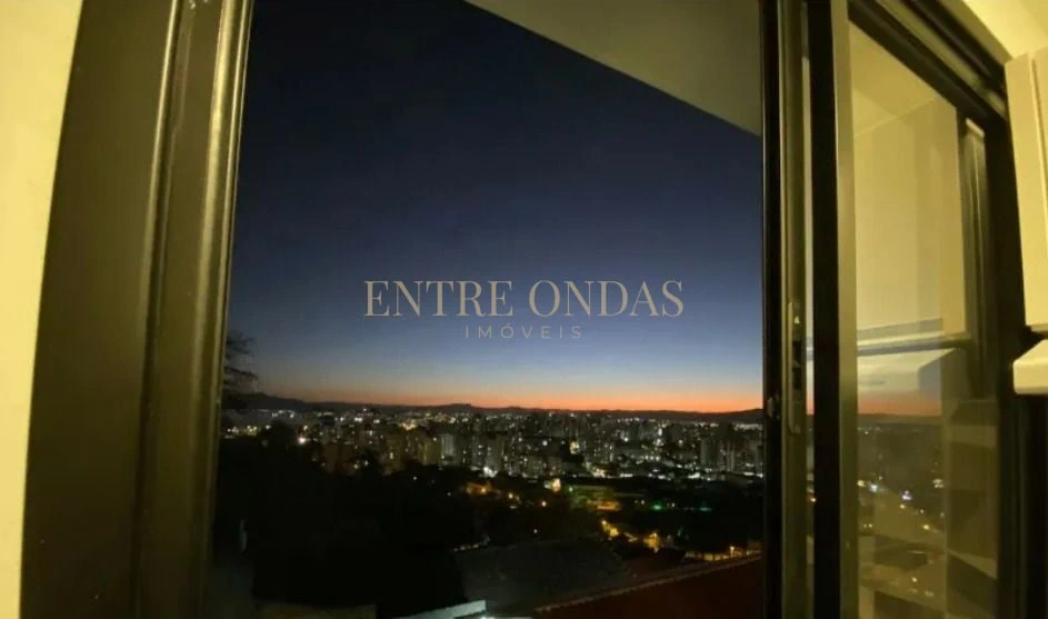 Departamento con espacio de home office en Florianópolis