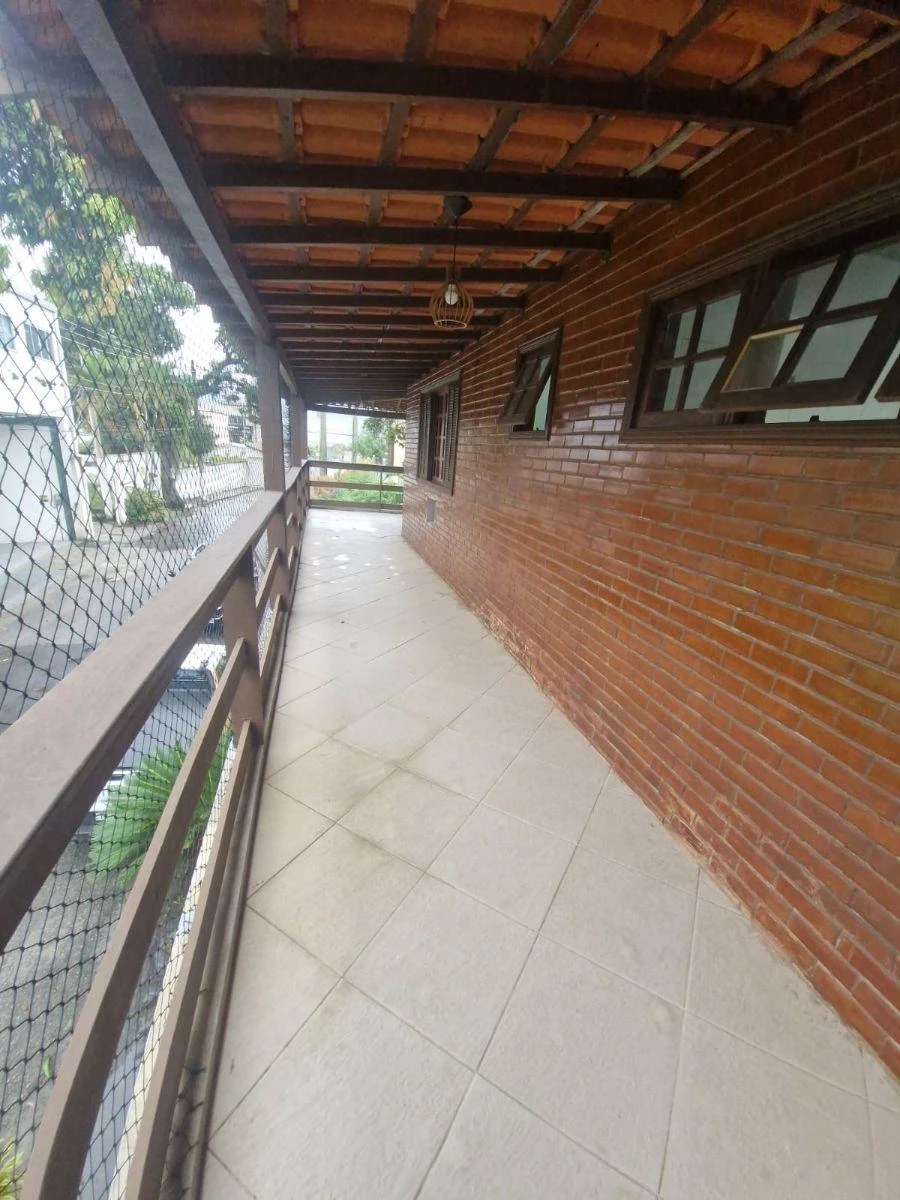 2-bedroom house with a grill on the balcony — photo 17