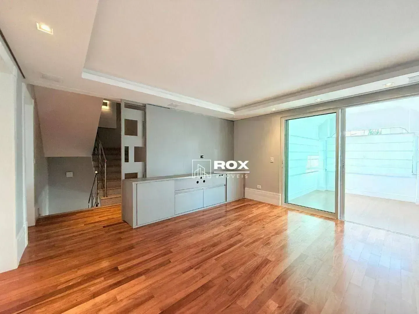 Ground-floor house with 5 en-suite bedrooms — photo 37