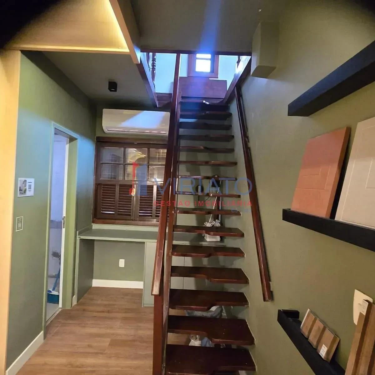 House with 4 bedrooms and a built-in balcony grill — photo 37