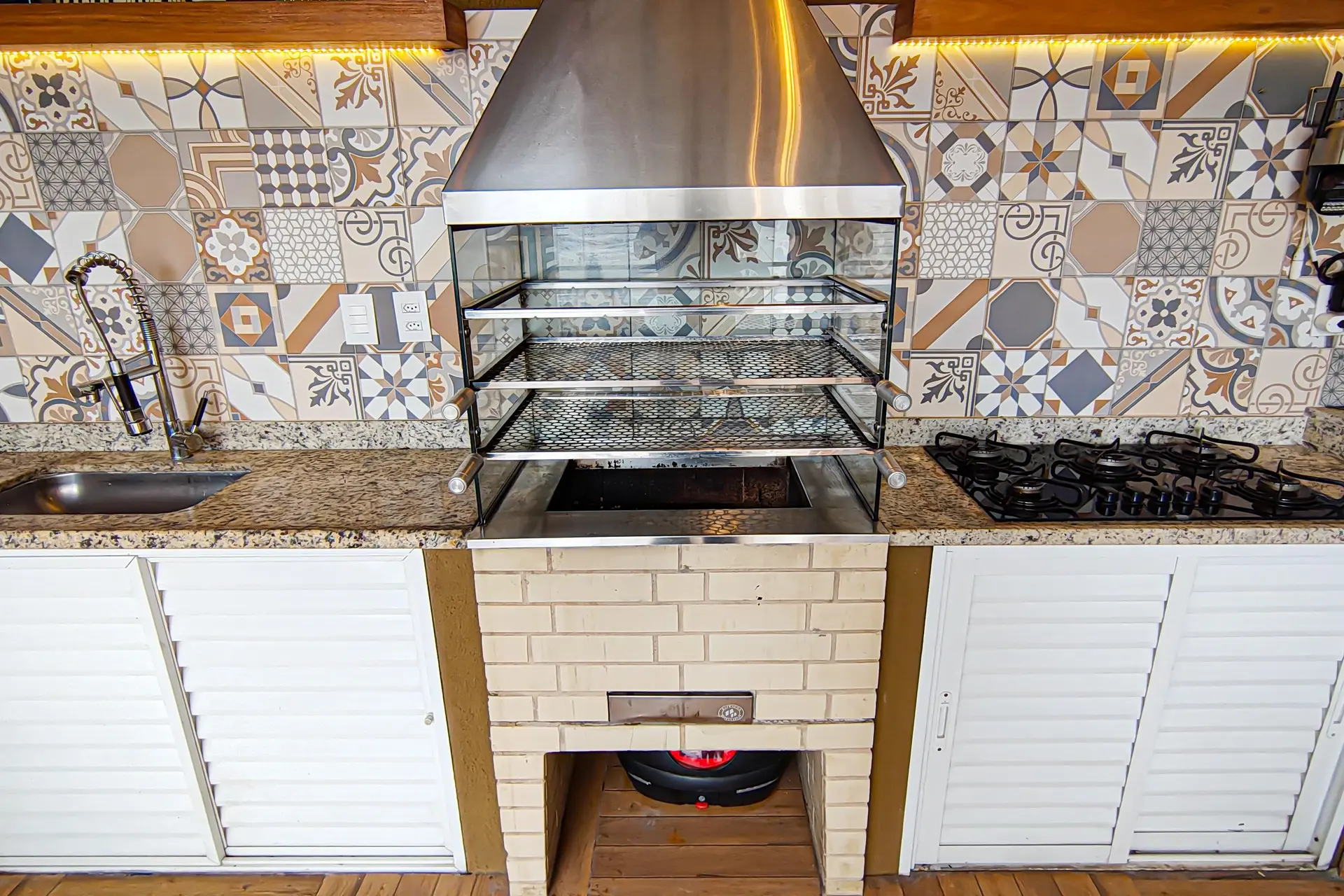 170 m² house with a dishwasher and a bathtub — photo 6