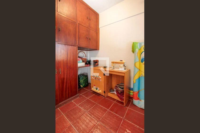 Furnished house with 4 bedrooms and a gas stove 657 m² — photo 42