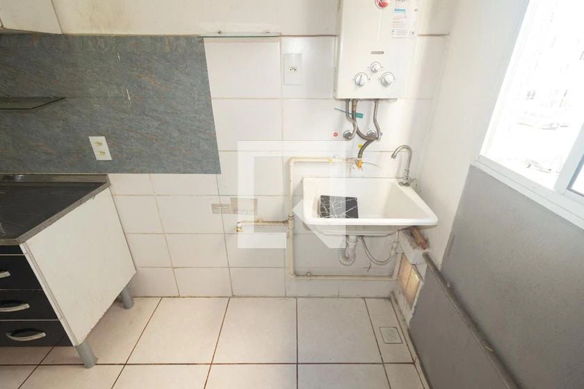 Квартира з 2 спальнями, у будинку є басейн — photo 24