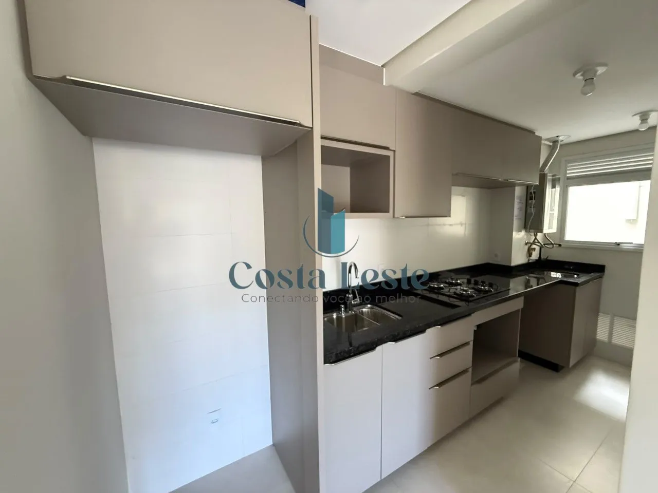 Water view in a 2-bedroom apartment, 68 m² — photo 9