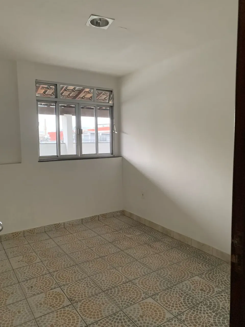 Квартира з 2 спальнями та окремою кухнею, 80 м² — photo 4
