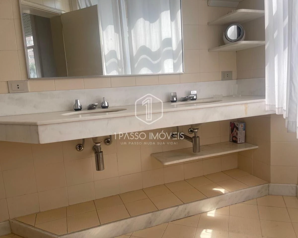 Меблированная квартира 216 м² с 3 спальнями и 1 сьютом — photo 33